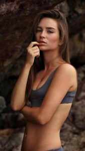 Escort Booking In Mumbai